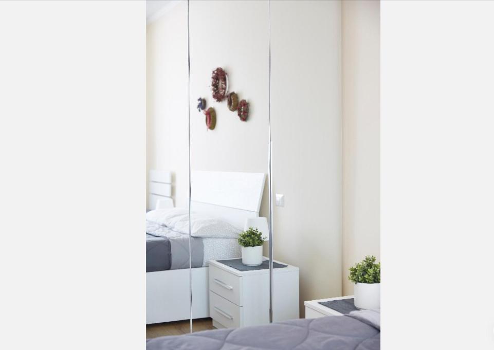 Beautiful Bohemian Apartment In Center Conditioned Air コモ エクステリア 写真